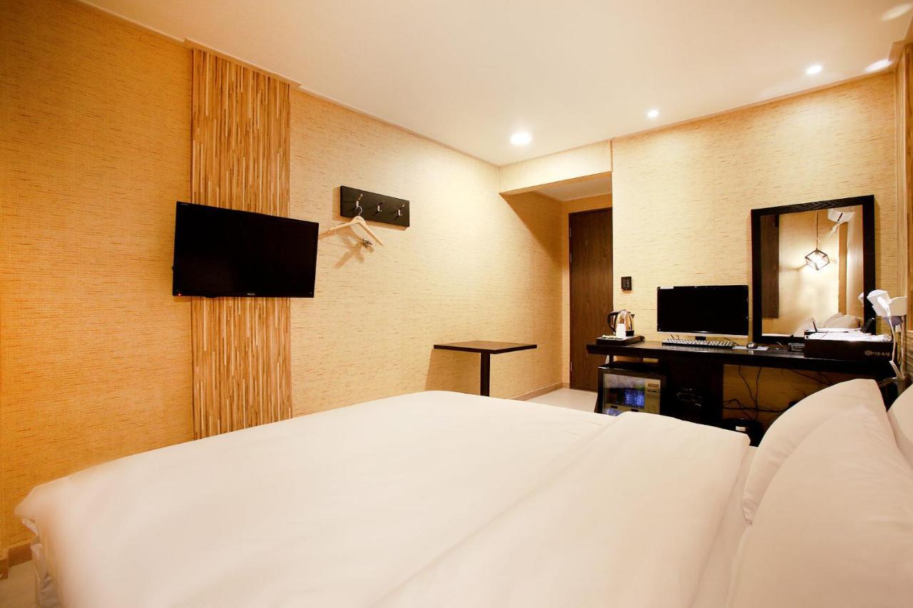 Eton Hotel Chuncheon Eksteriør billede